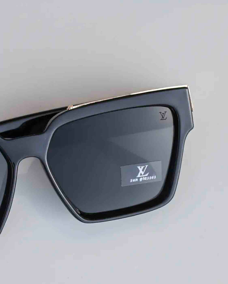 Louis Vuitton Dayton Sunglasses –